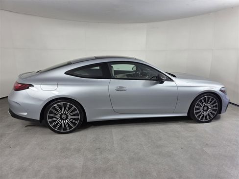 Certified 2024 Mercedes-Benz CLE 300 4MATIC Coupe image 3