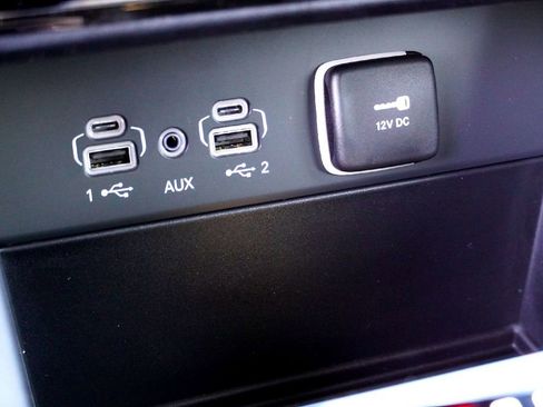 New 2025 Jeep Grand Cherokee L Limited image 13