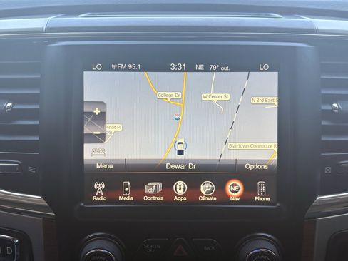 Used 2017 RAM 1500 Laramie w/ Convenience Group AWD/4WD image 22