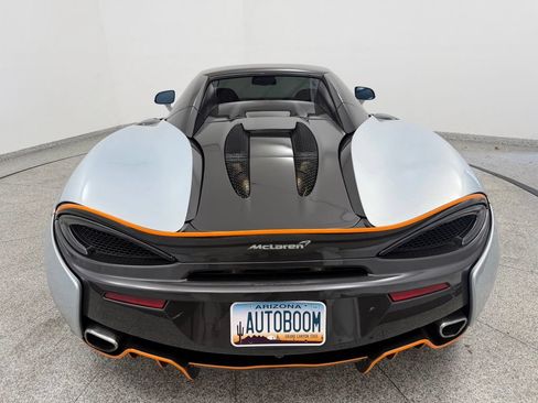 Used 2019 McLaren 570S Spider RWD image 15