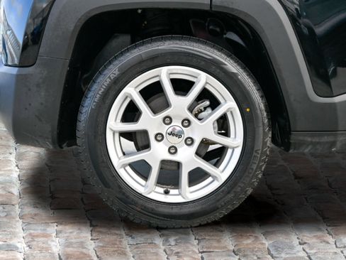 Used 2022 Jeep Renegade Sport w/ Sport Appearance Group image 33