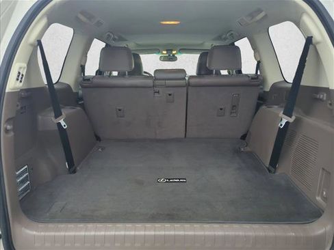 Used 2013 Lexus GX 460 image 27