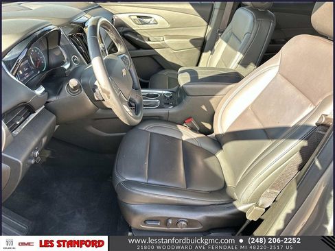 Certified 2023 Chevrolet Traverse LT w/ LT Premium Package image 20