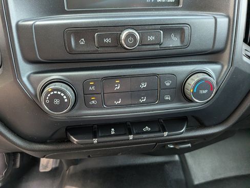 Used 2019 Chevrolet Silverado 2500 W/T w/ WT Convenience Package image 20