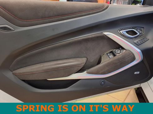 Used 2017 Chevrolet Camaro ZL1 image 11