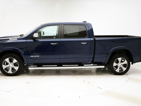 Used 2022 RAM 1500 Laramie AWD/4WD image 8