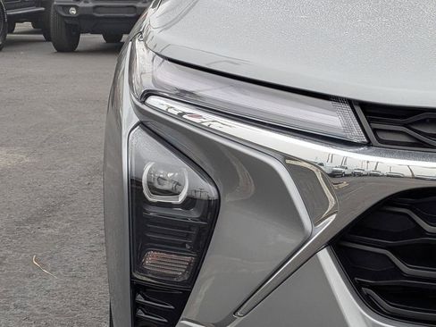 Used 2024 Chevrolet Trax LT w/ Driver Confidence Package image 10