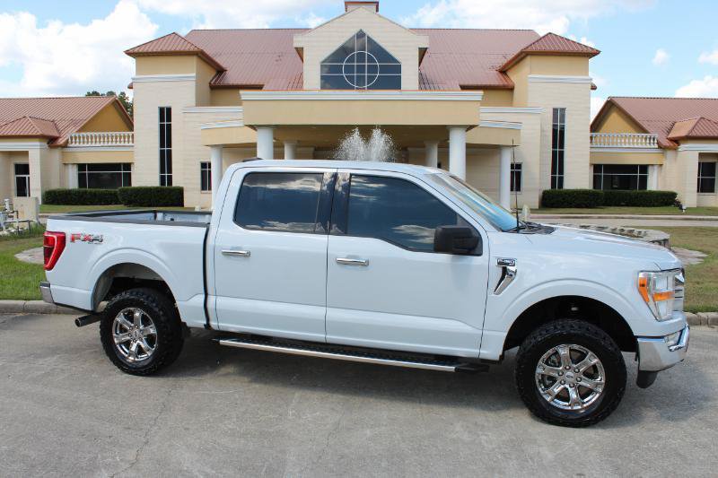 Used 2022 Ford F150 XLT w/ Equipment Group 301A Mid AWD/4WD image 2