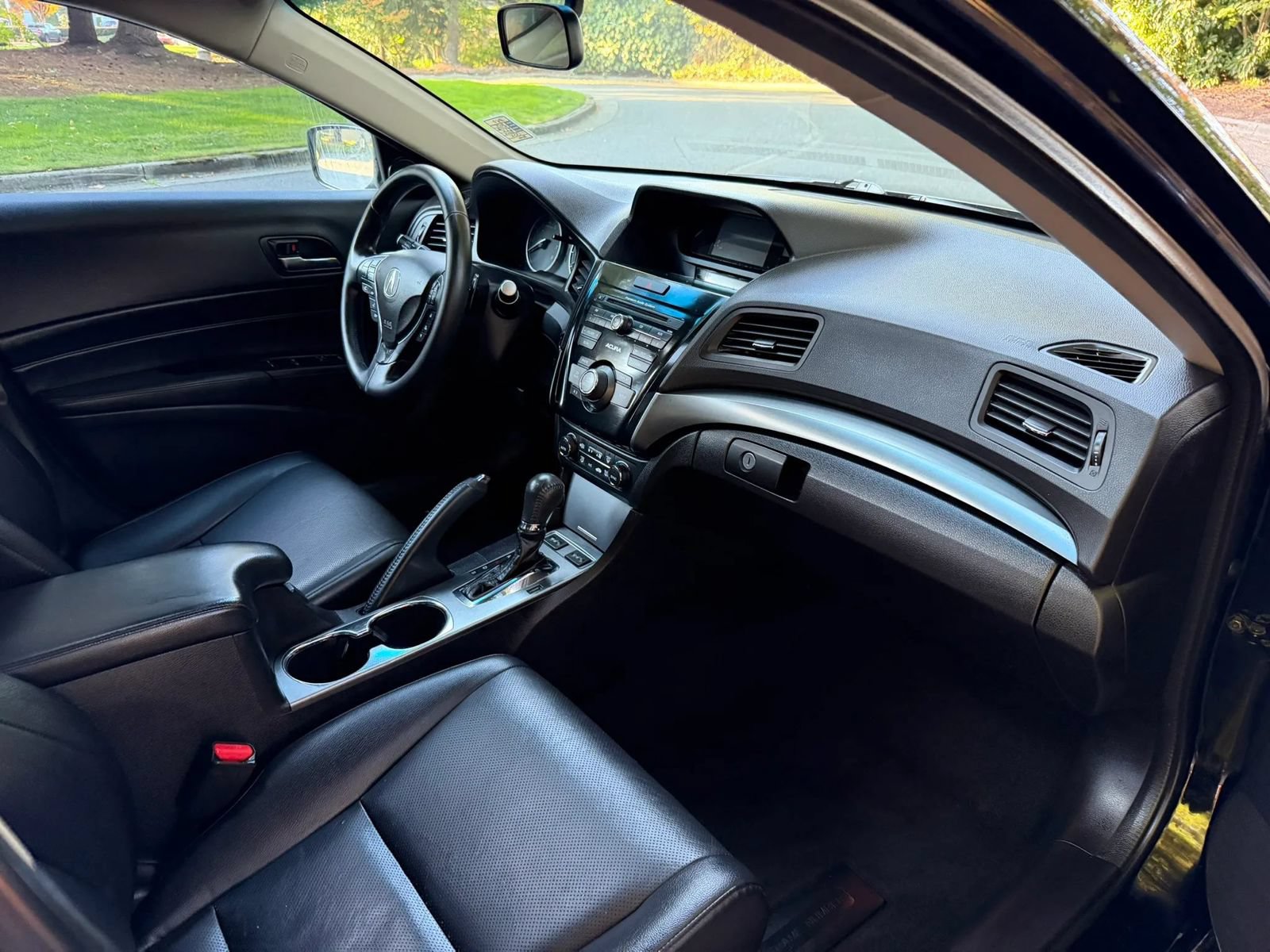 Used 2014 Acura ILX FWD image 8