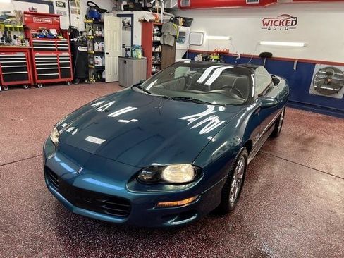 Used 2001 Chevrolet Camaro Z28 RWD image 7