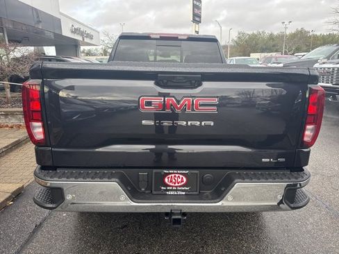 New 2026 GMC Sierra 1500 SLE w/ Preferred Package image 7