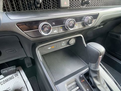 Certified 2025 Honda CR-V LX image 17