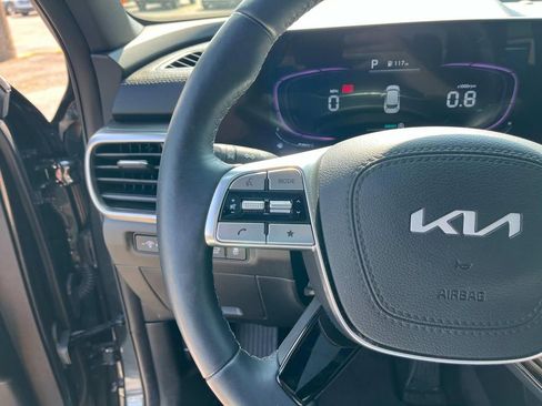 Used 2024 Kia Telluride EX X-Line image 19