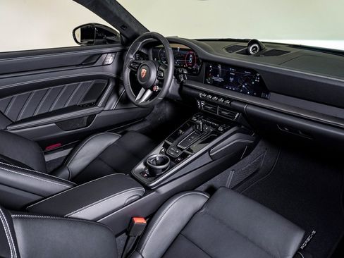 New 2026 Porsche 911 Carrera GTS image 15