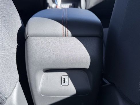 New 2025 Nissan Sentra SR image 25