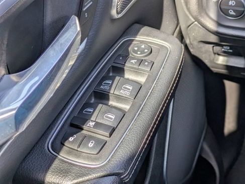 Used 2023 RAM 1500 Laramie image 27