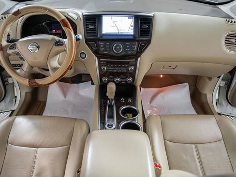 Used 2015 Nissan Pathfinder Platinum image 21