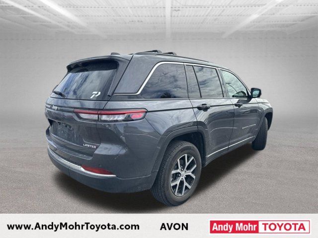 Used 2025 Jeep Grand Cherokee Limited w/ Luxury Tech Group II AWD/4WD image 8