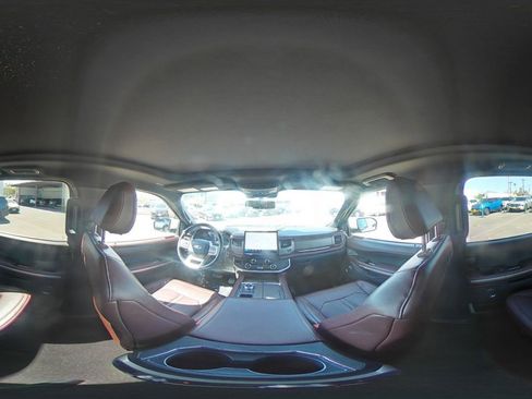 Used 2023 Ford Expedition Limited RWD image 47
