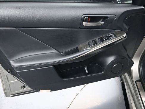 Used 2022 Lexus IS 350 F Sport w/ Dynamic Handling Package image 10