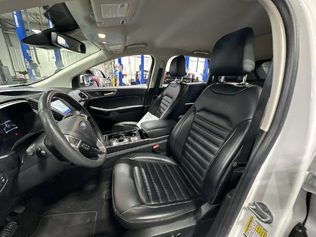 Certified 2020 Ford Edge SEL w/ Convenience Package FWD image 17