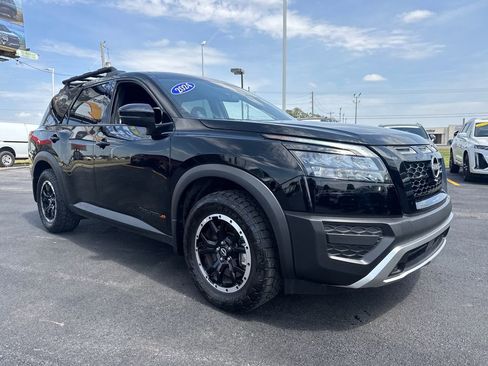 Used 2024 Nissan Pathfinder Rock Creek image 8