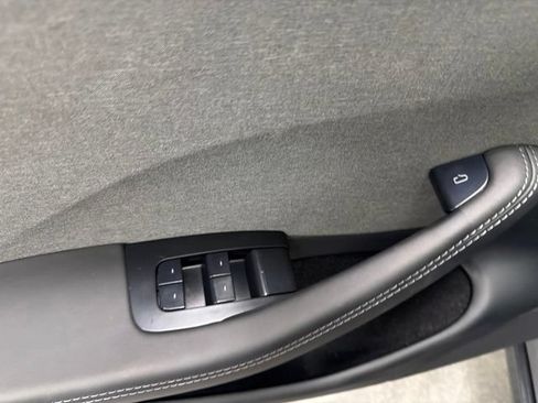 Used 2025 Tesla Model 3 RWD image 25