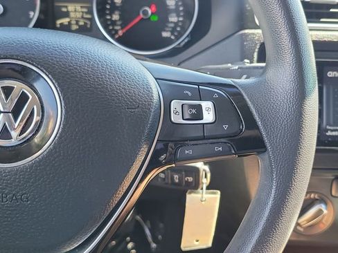 Used 2018 Volkswagen Jetta Wolfsburg Edition image 8