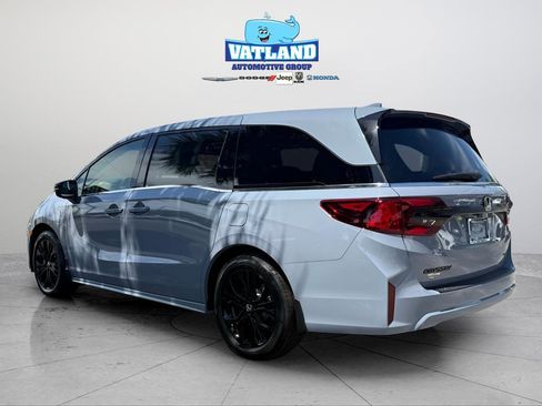 New 2026 Honda Odyssey Sport-L image 3