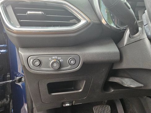 Used 2022 Chevrolet TrailBlazer ACTIV w/ Convenience Package AWD/4WD image 15