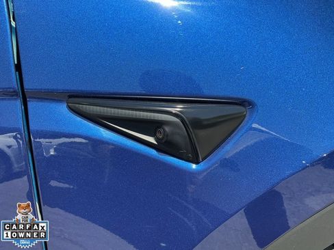 Used 2023 Tesla Model Y Long Range AWD/4WD image 80