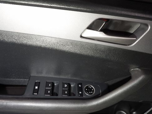 Used 2019 Hyundai Sonata SE image 7