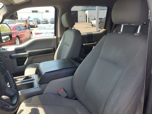Used 2015 Ford F150 XLT w/ Equipment Group 302A Luxury AWD/4WD image 17