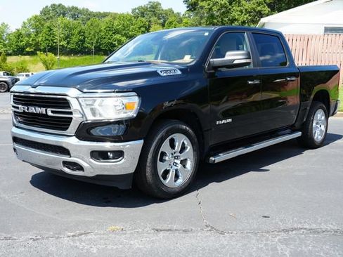 Used 2020 RAM 1500 Big Horn RWD image 3