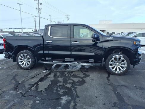 Used 2020 Chevrolet Silverado 1500 High Country image 2