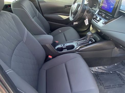 Certified 2025 Toyota Corolla LE image 11