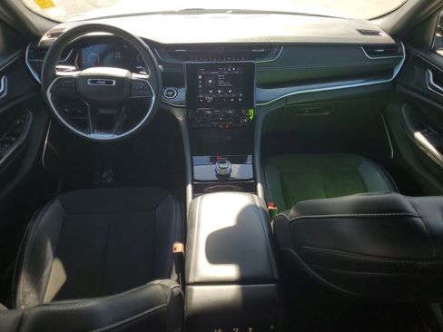 Used 2021 Jeep Grand Cherokee L Altitude image 15