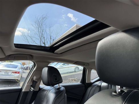 Used 2022 Acura TLX w/ Technology Package image 25