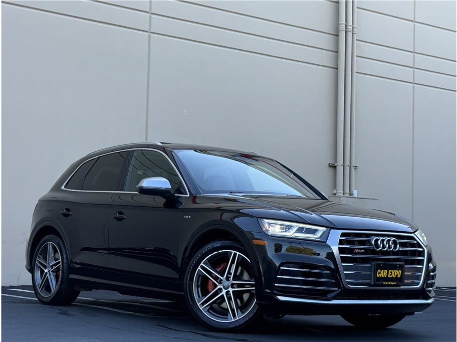 Used 2018 Audi SQ5 Premium Plus w/ S Sport Package AWD/4WD image 25