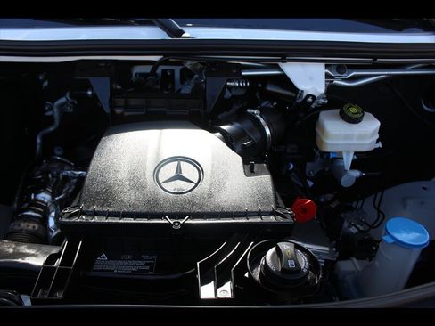 Used 2026 Mercedes-Benz Sprinter 2500 image 39