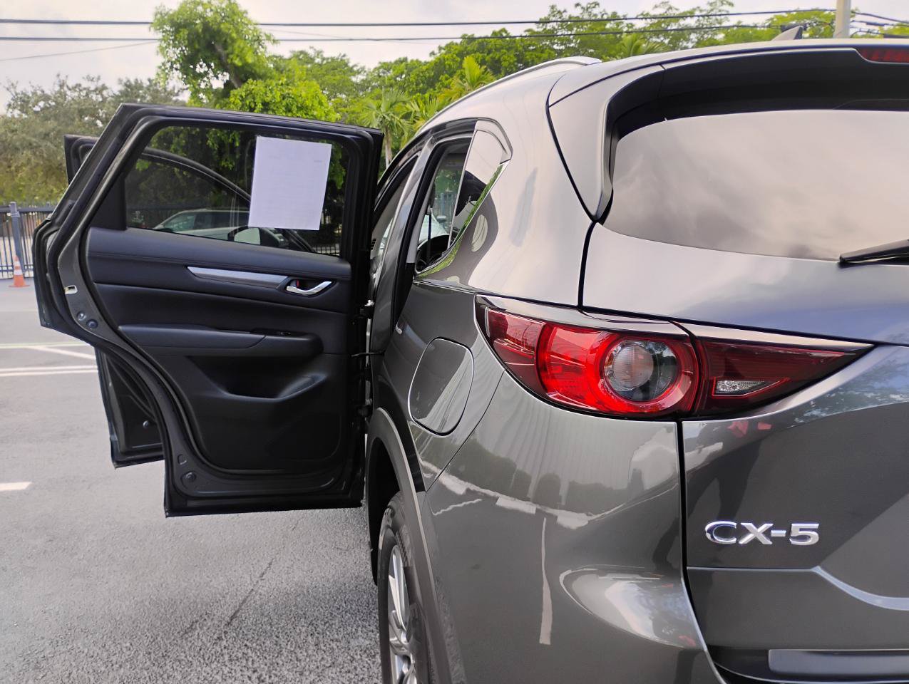 Used 2021 MAZDA CX-5 Touring FWD image 28