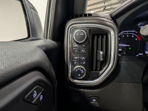 Used 2022 GMC Sierra 1500 Elevation image 31