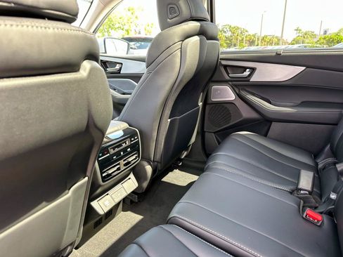 Used 2026 Acura MDX FWD w/ Technology Package image 16