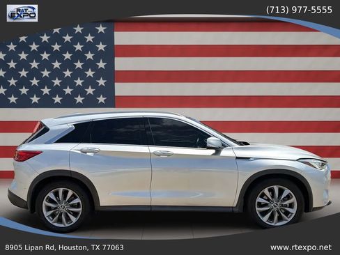 Used 2019 INFINITI QX50 Luxe w/ Navigation Package AWD/4WD image 9