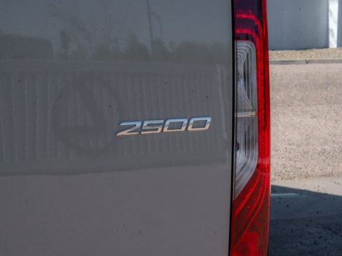 Used 2026 Mercedes-Benz Sprinter 2500 image 7