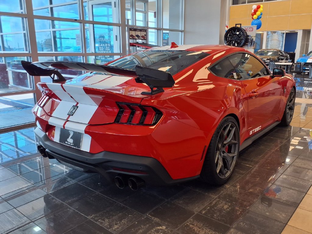 New 2026 Ford Mustang GT Premium w/ GT Performance Package RWD image 5