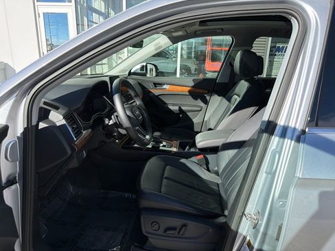 Used 2023 Audi Q5 2.0T Premium Plus w/ Premium Plus Package image 9
