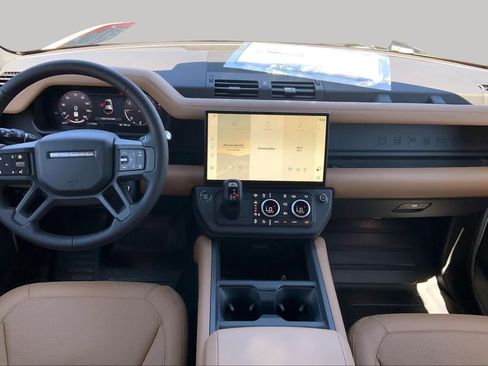 New 2026 Land Rover Defender 110 X-Dynamic SE AWD/4WD image 5