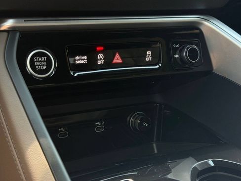 Certified 2026 Audi Q5 Premium AWD/4WD image 18