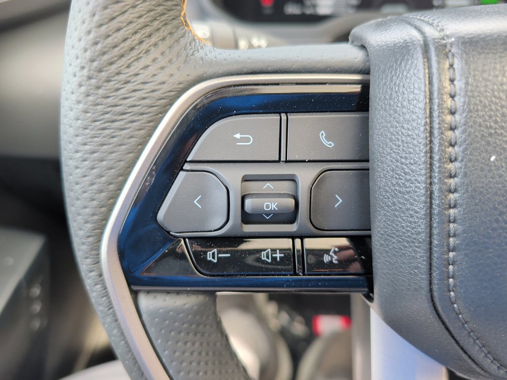 Used 2026 Toyota Sequoia Capstone AWD/4WD image 17